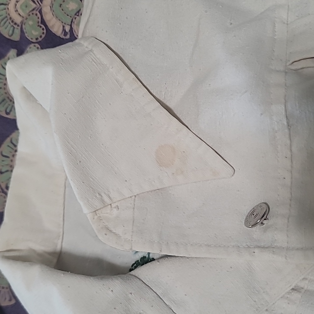 One-of-a-Kind Vintage Hand Embroidered Light Weight Linen Jacket - Picture 7 of 12